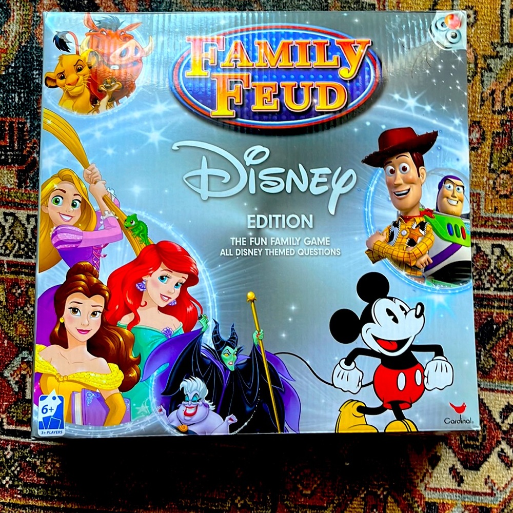 Family Feud Card Game Disney Edition